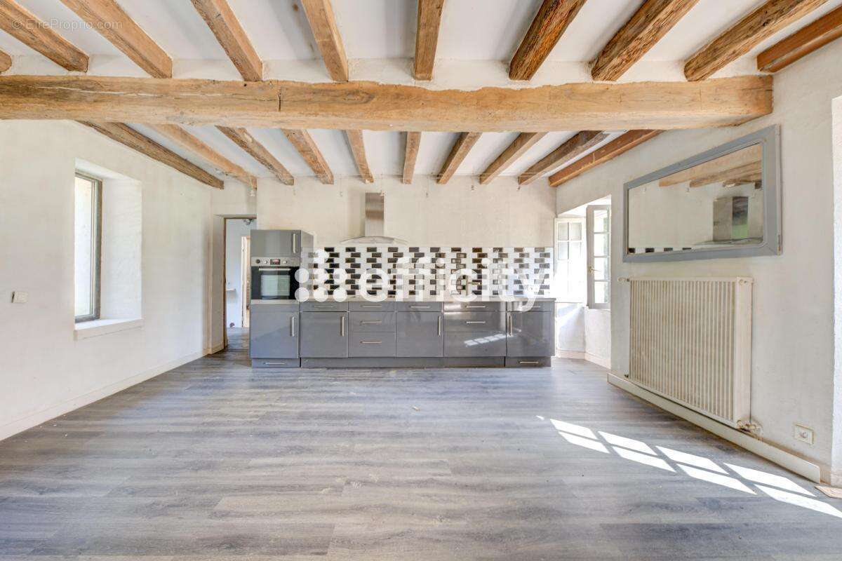 Maison 420 m² à La Boissiere-Ecole  - photo 23