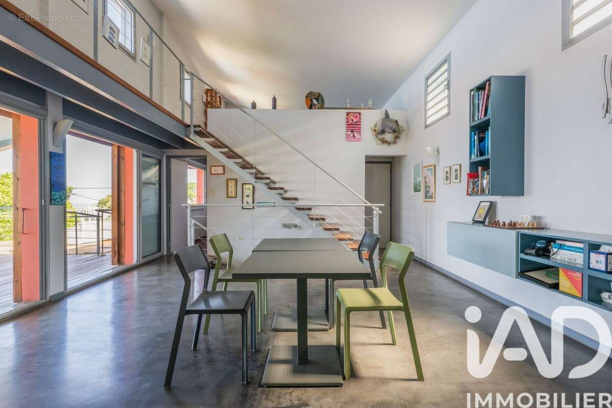 Photo 4 - Maison à SAINT-LEU