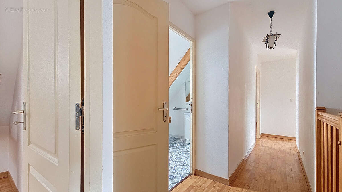 Maison à GOUVILLE-SUR-MER