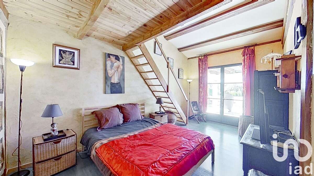 Photo 8 - Maison à EGUILLES