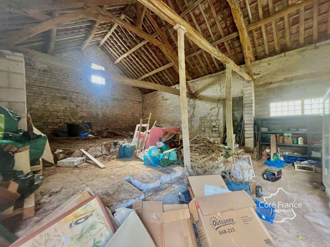 Maison à FONTENAILLES