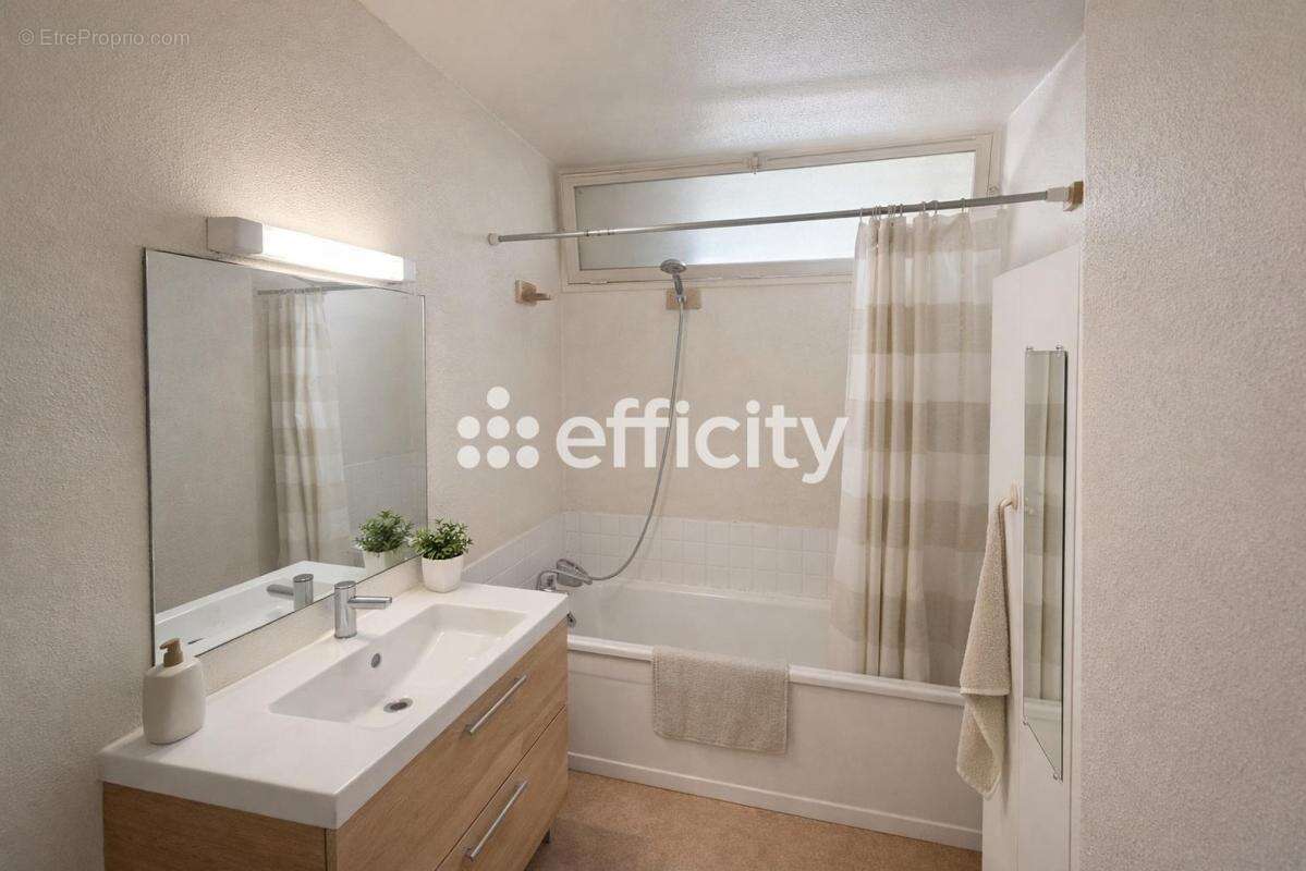 Appartement à QUETIGNY