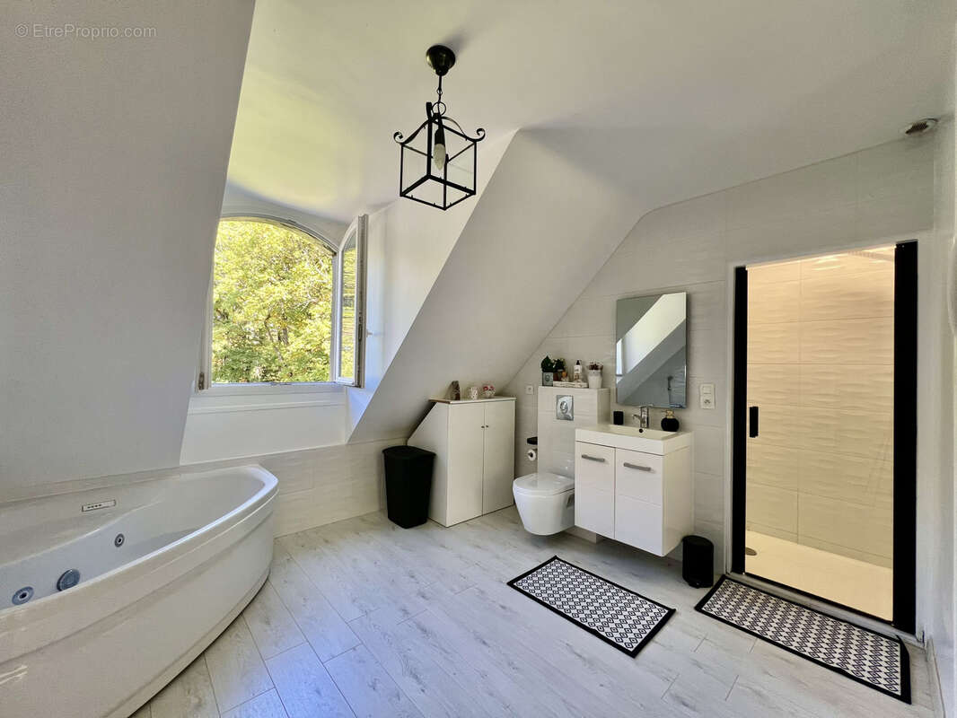 Maison à MARCOUSSIS