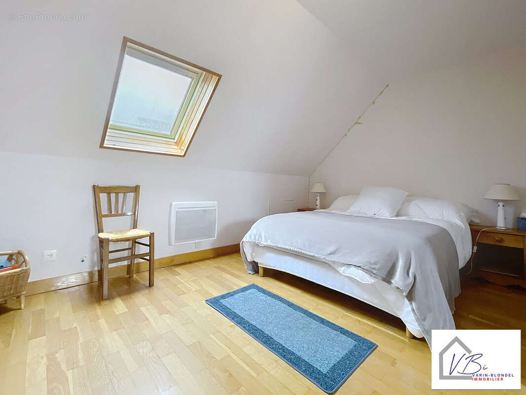 Maison à SAINT-MAURICE-D&#039;ETELAN