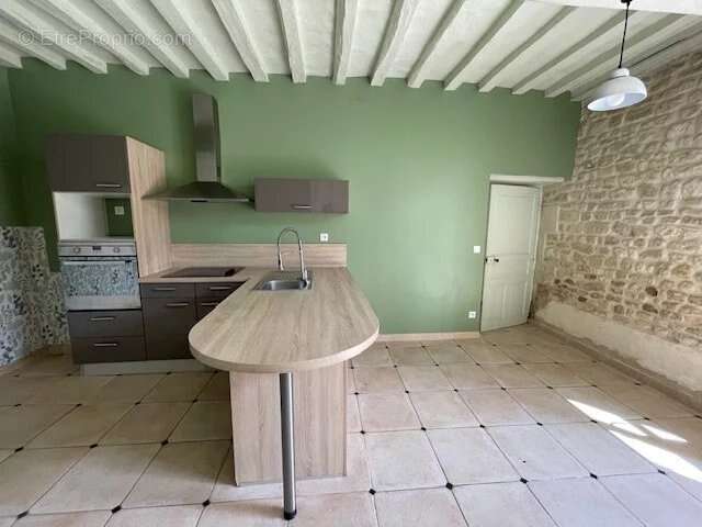 Maison à BRION-PRES-THOUET