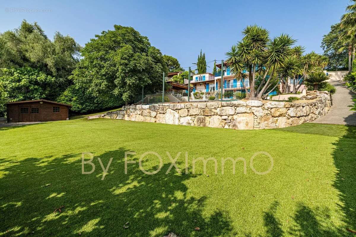 Maison à CAGNES-SUR-MER