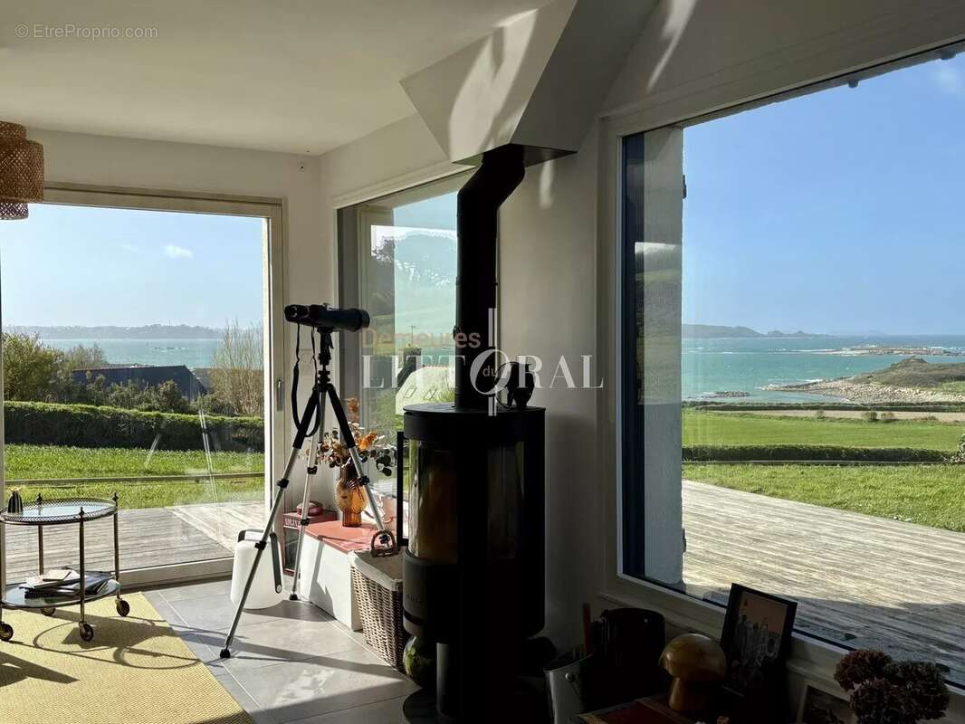 Maison à TREVOU-TREGUIGNEC