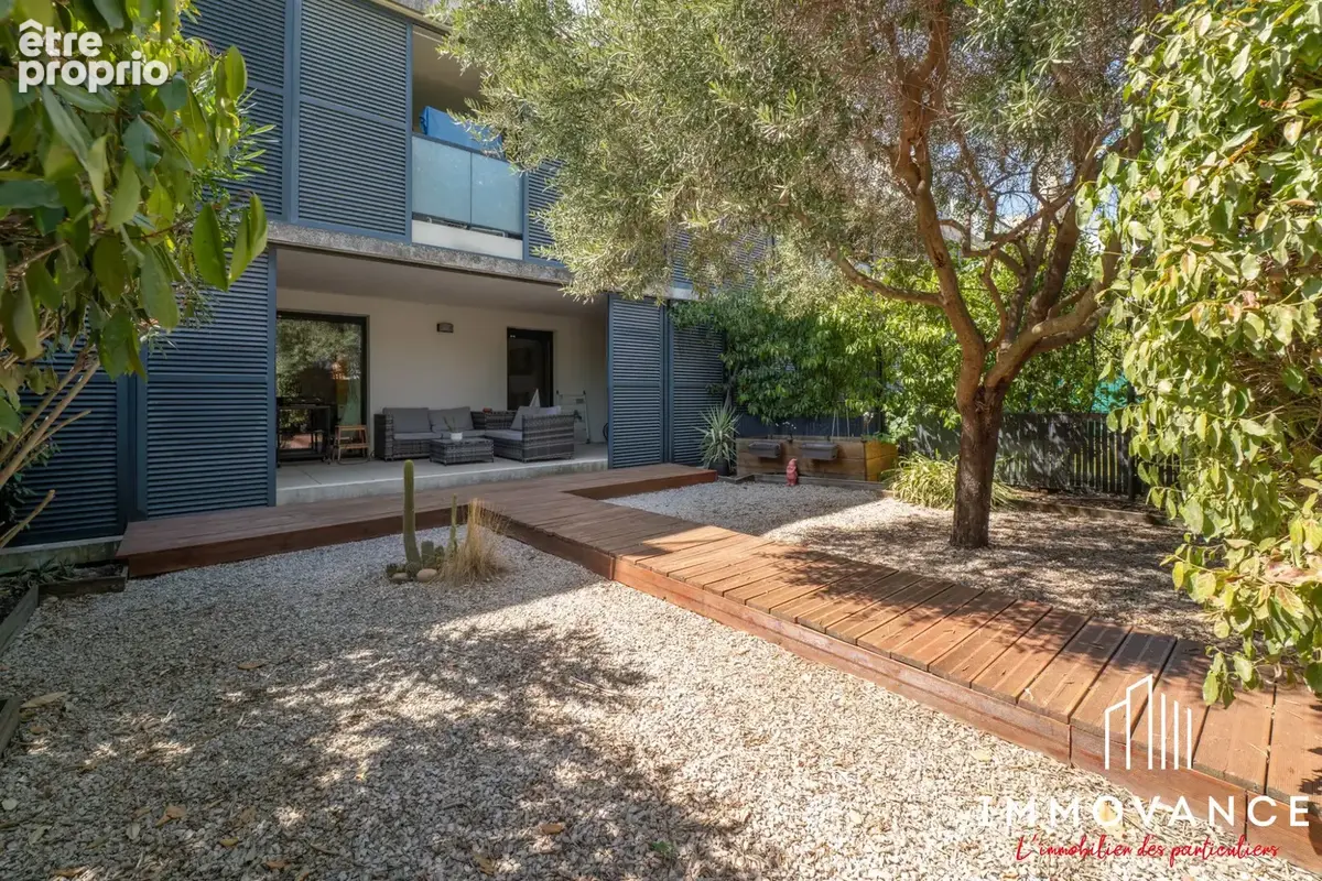 Appartement à LE CRES