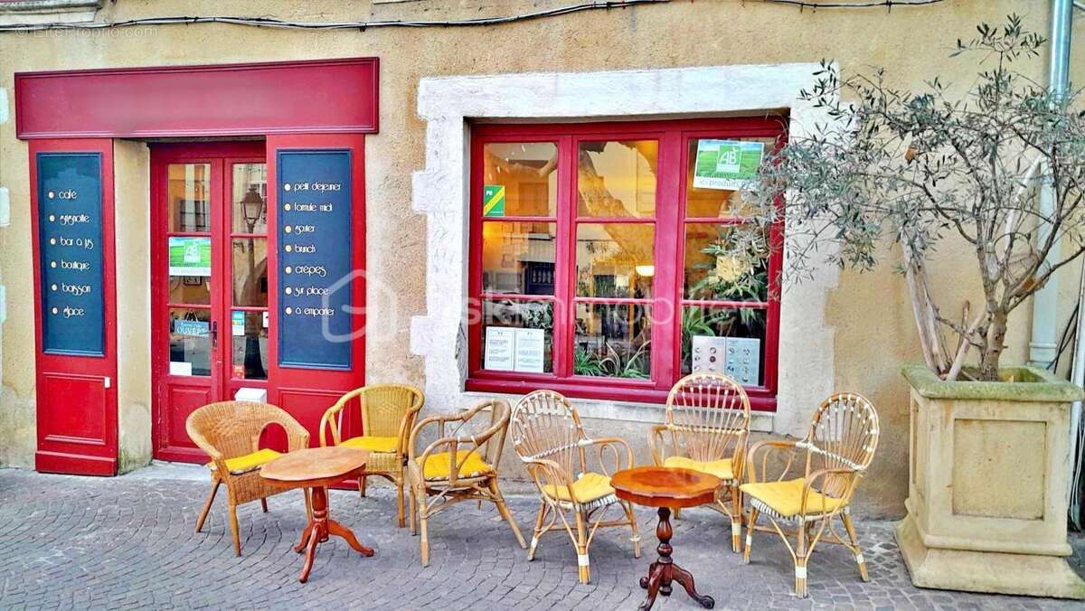 Commerce à BEAUCAIRE