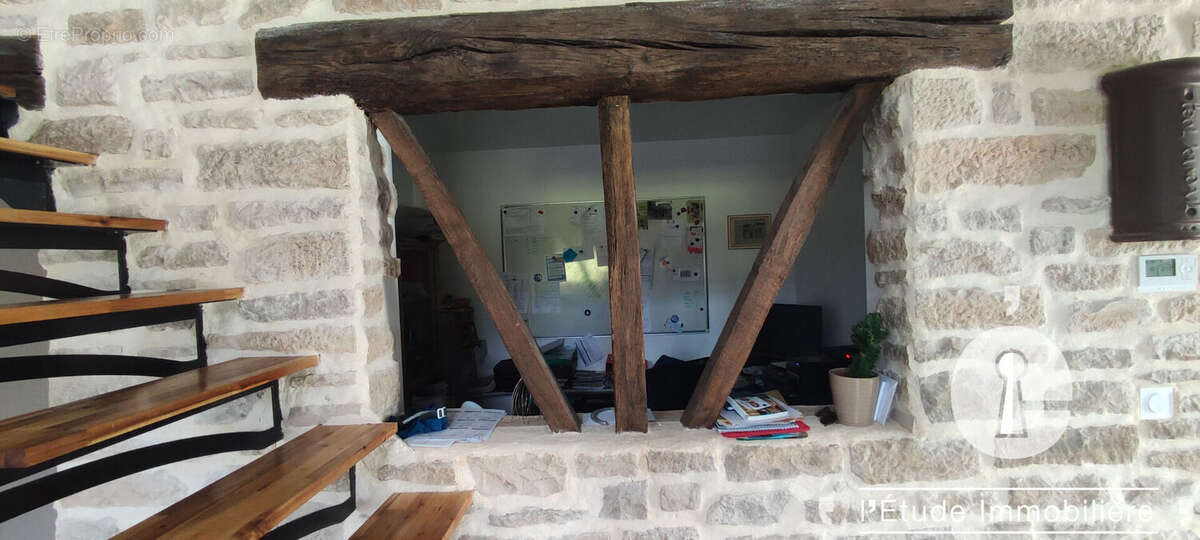 Maison Saint Ouen Des Toits 9 pièce(s) 189 m2 + 6 gîtes (132 m²) - photo 11