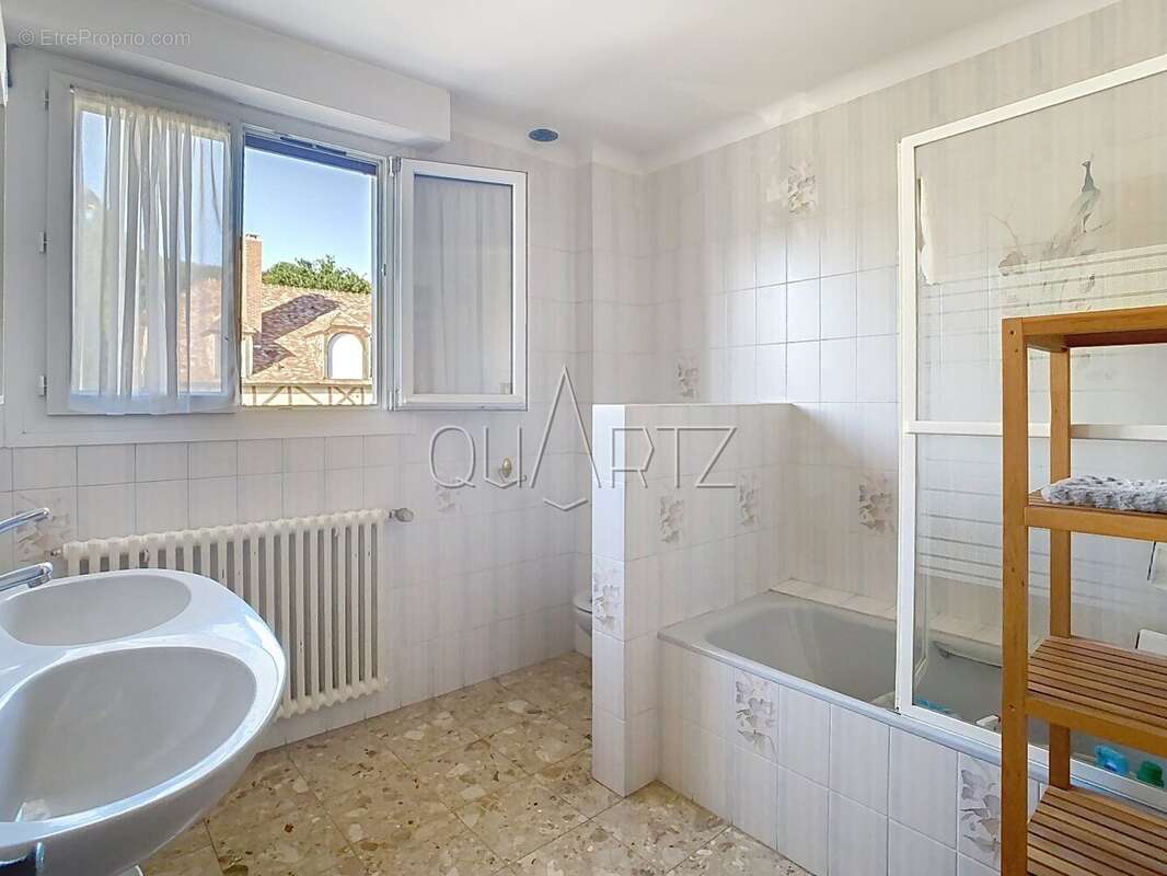 Maison à VERSAILLES