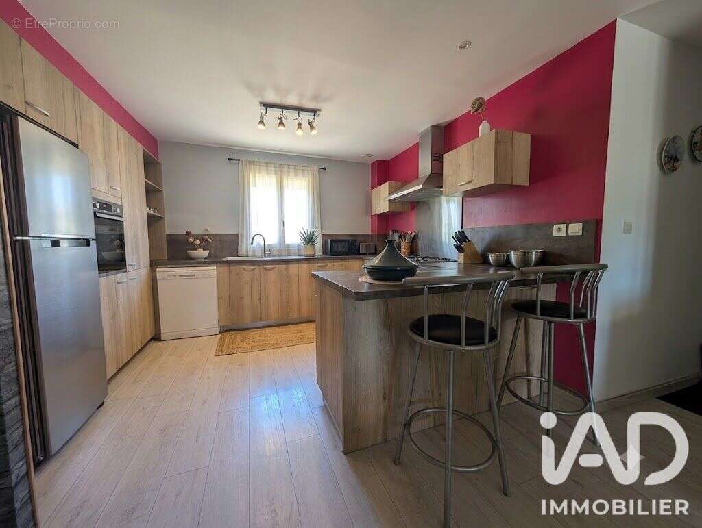 Maison 115 m² à La Celle-Sous-Gouzon  - photo 6