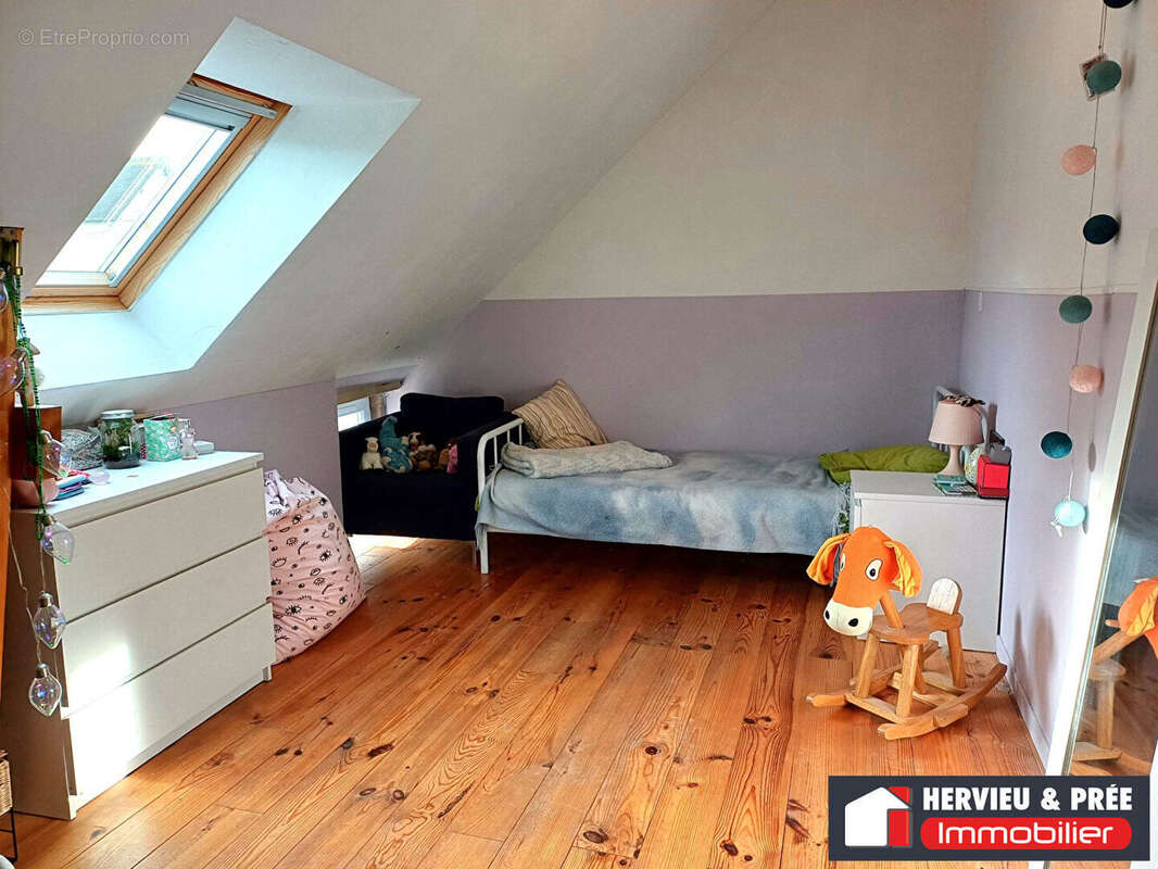 Maison à CRESSERONS