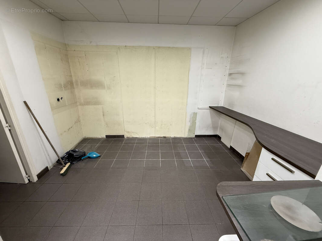 Commerce à SAINT-AFFRIQUE