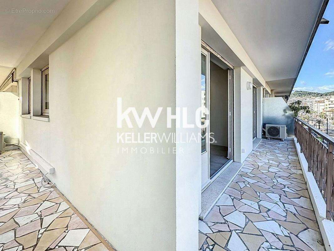 Appartement à CANNES