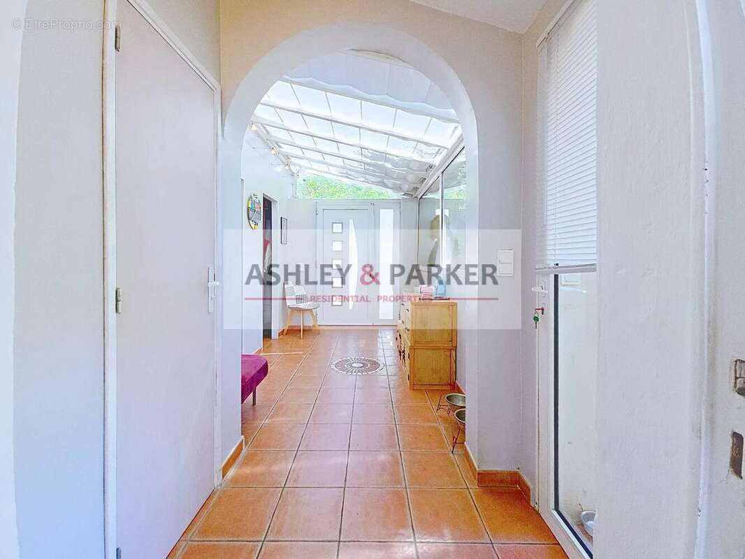 Appartement à VENCE