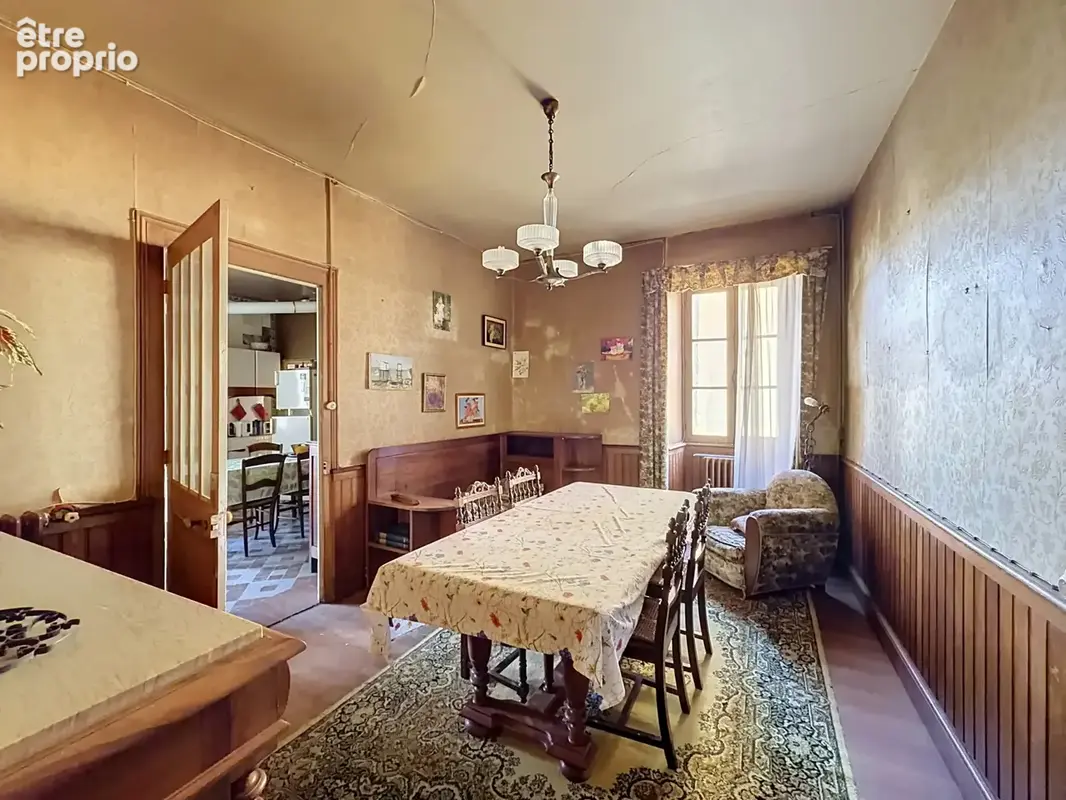 Belle maison de caractère à rénover proche commerces - photo 5