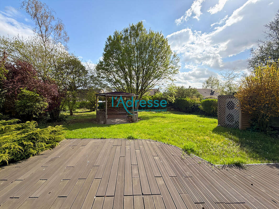 Maison à OINVILLE-SUR-MONTCIENT