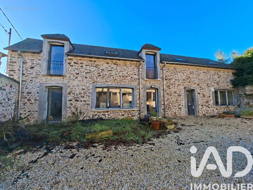 Photo 9 - Maison à SAINT-MARTIN-DE-NIGELLES