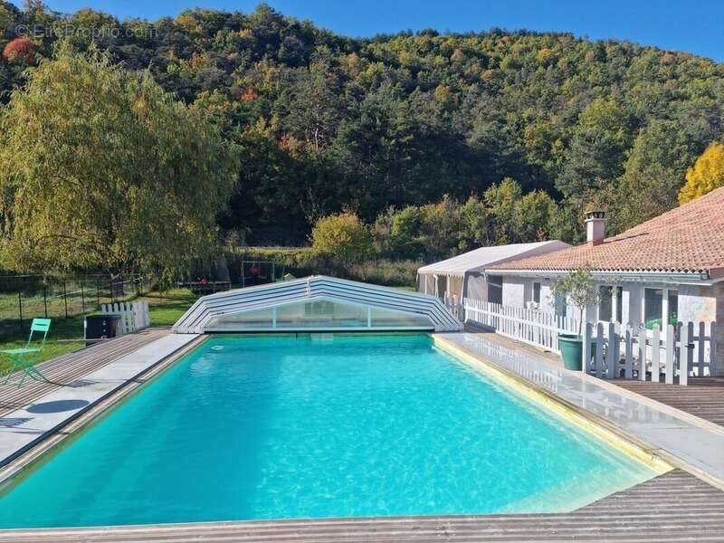 Maison avec studio indépendant et piscine chauffée – 2300 m² de terrain – CHABESTAN (05) - photo 29
