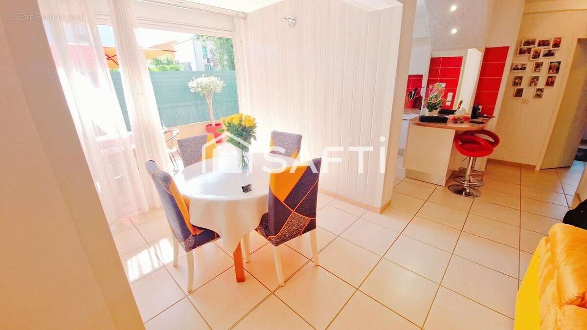 Photo 2 - Appartement à PERTUIS