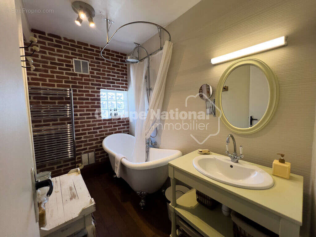 Maison à PIERREFONDS