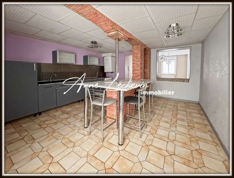 Maison à ESTAIRES