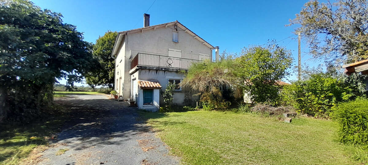 Maison dans un Hameau - photo 2