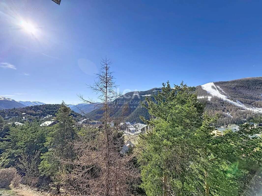 Appartement à SAINT-ETIENNE-DE-TINEE