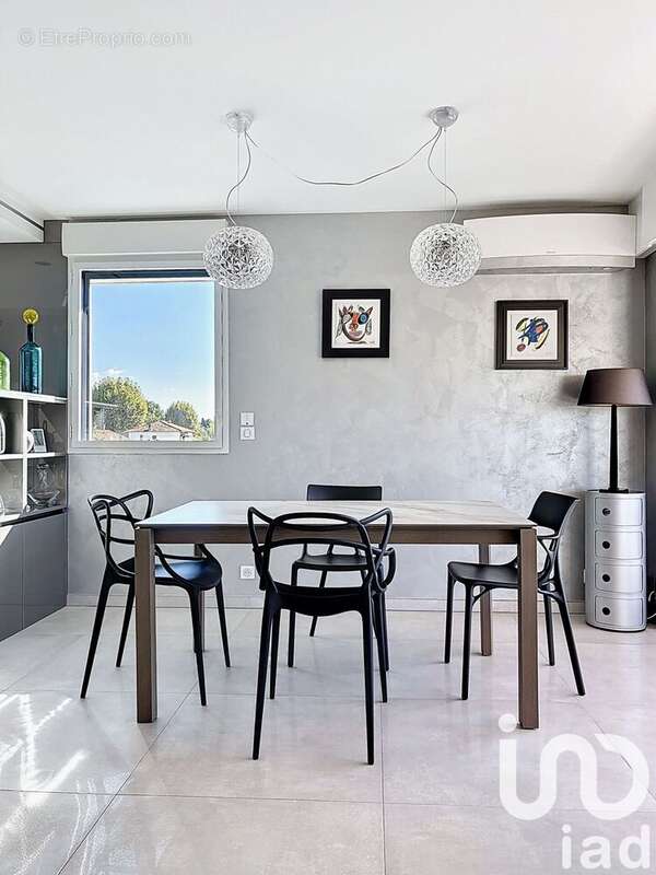 Photo 8 - Appartement à SAINT-LAURENT-DU-VAR