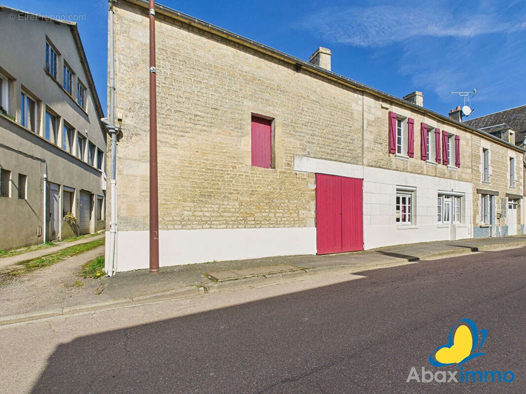 Maison à CESNY-BOIS-HALBOUT