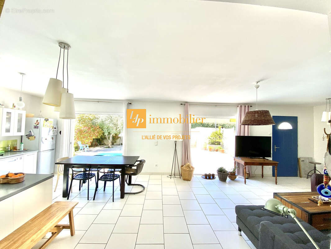 Maison à LES MATELLES