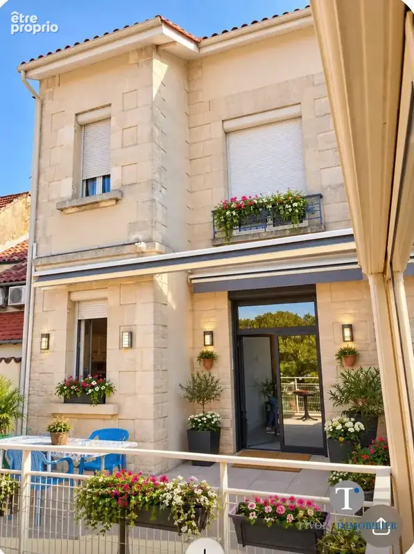 Appartement 5 pièces 125 m² à vendre à Bergerac (24100) - photo 2
