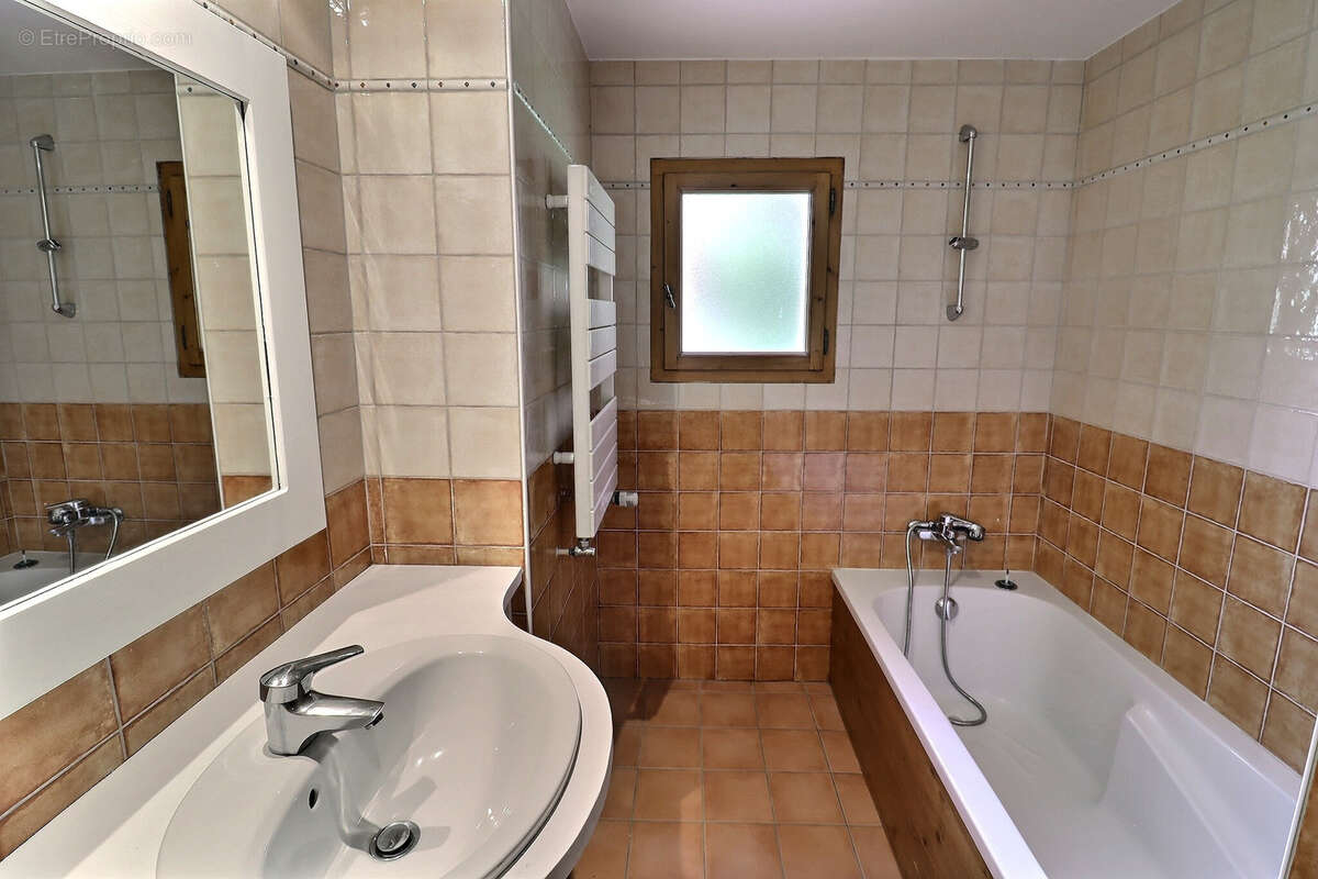 Spacieux appartement de 103m2 - exposé Sud - photo 7
