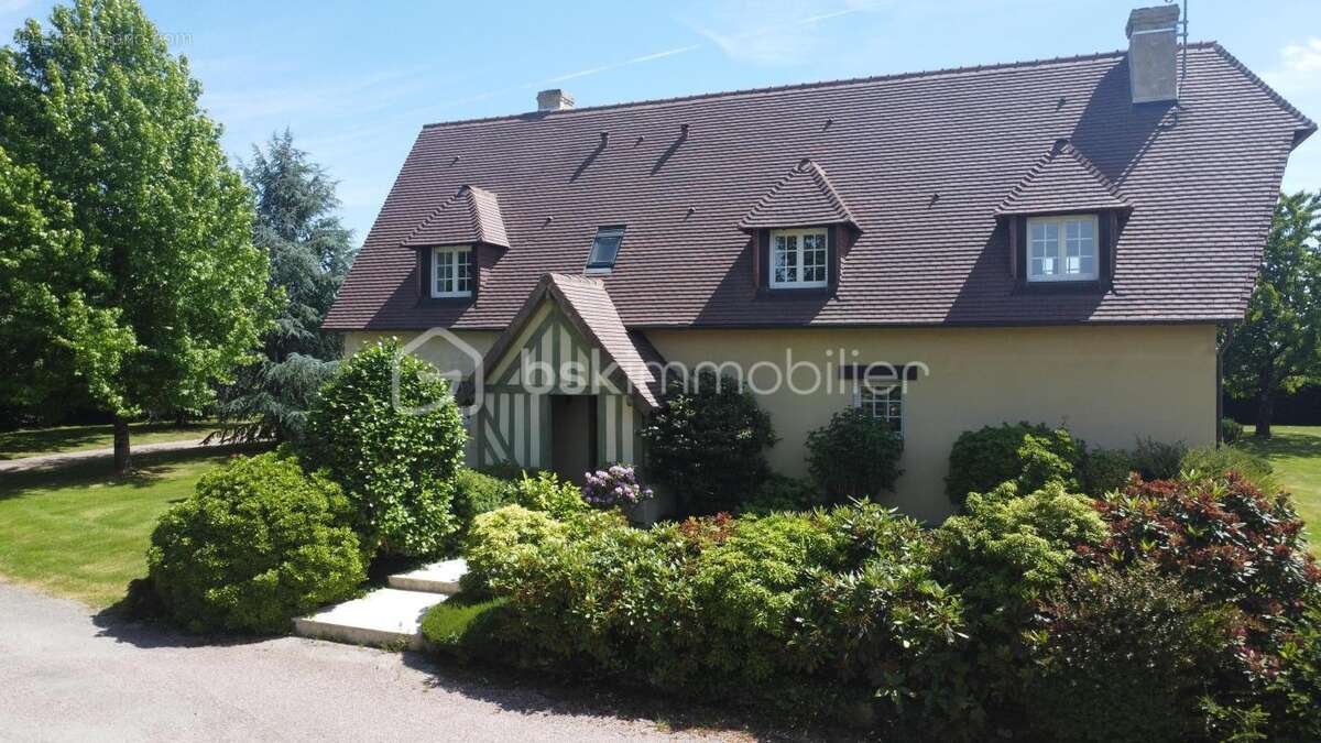 Maison normande familiale avec dépendance, studio indépendant et grand terrain paysager – proche Deauville et Lisieux - photo 17
