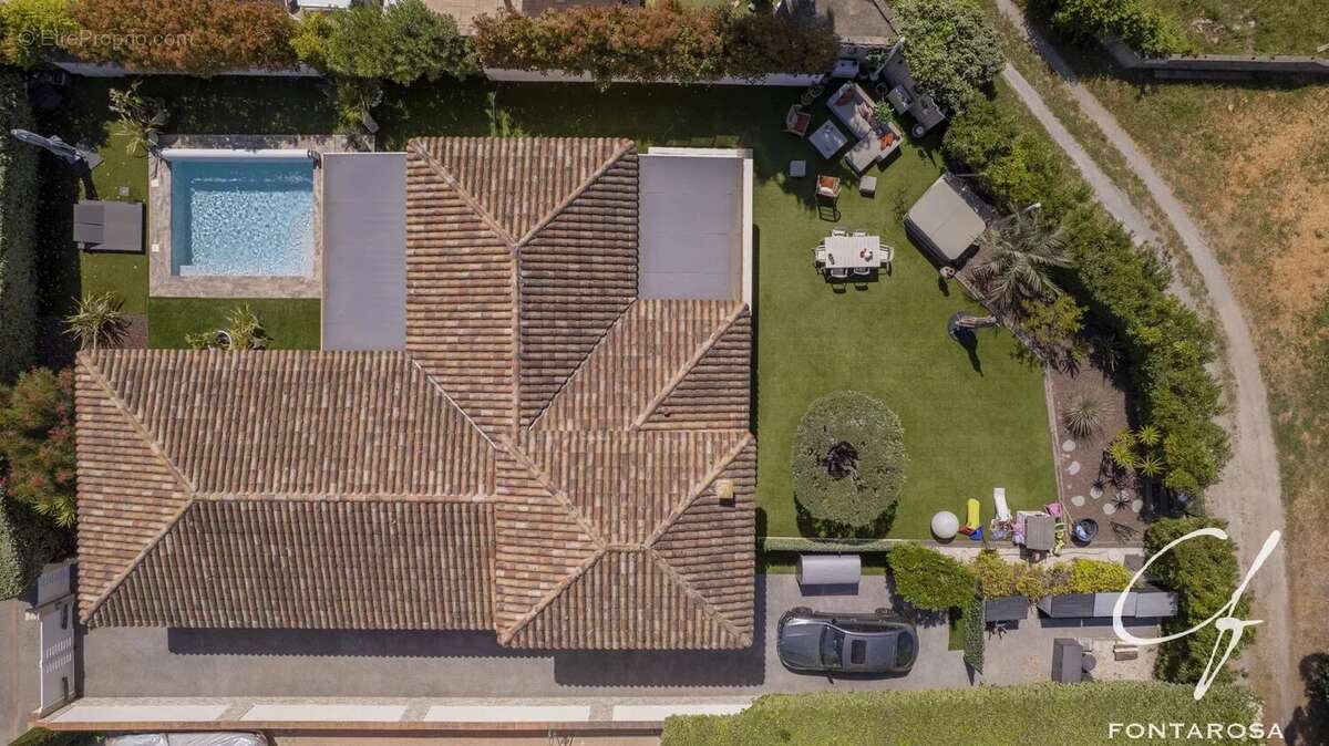 Maison à FREJUS