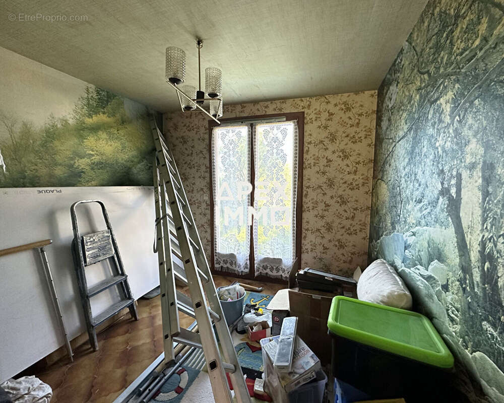 Maison à SAINT-MARTIN-D'ABBAT