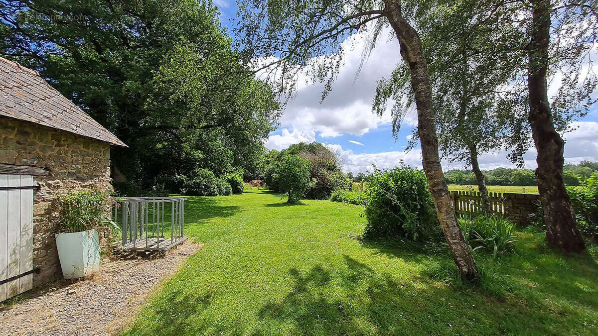 Charmante maison en pierre à Andouille Neuville - 155 m² sur grand terrain - photo 9