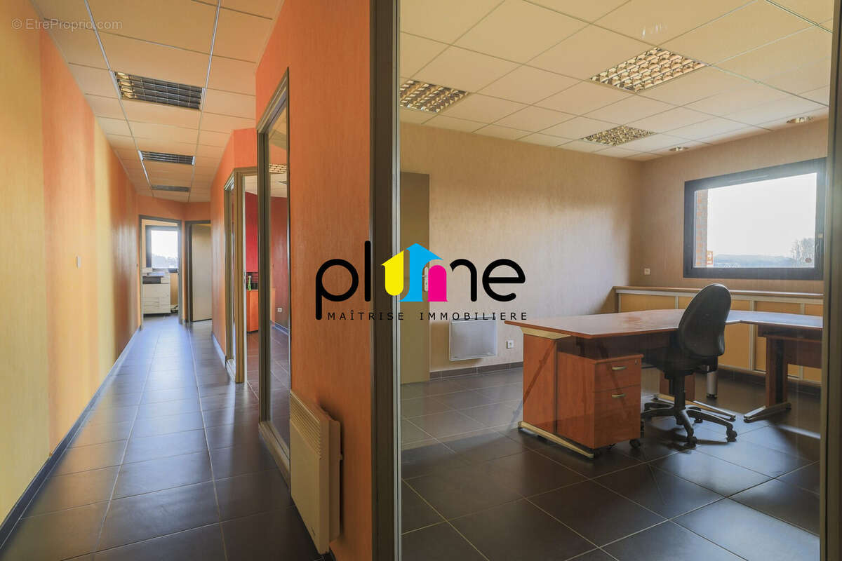 Commerce à COURRIERES