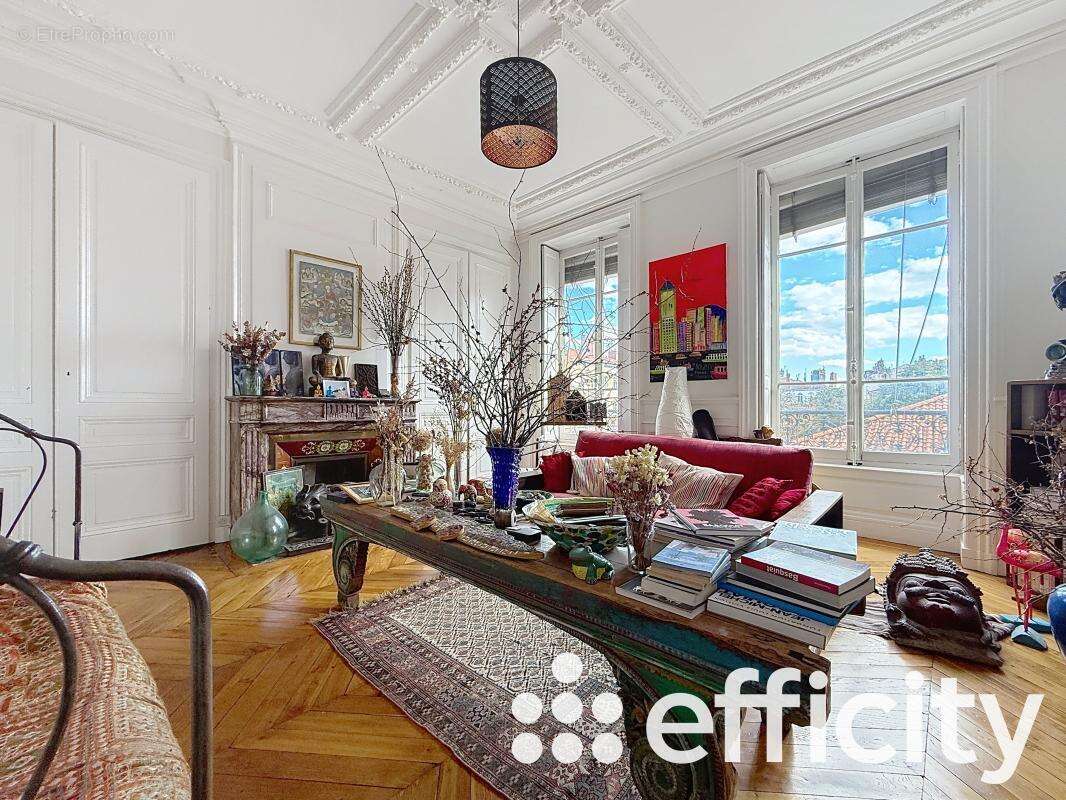 Appartement à LYON-1E