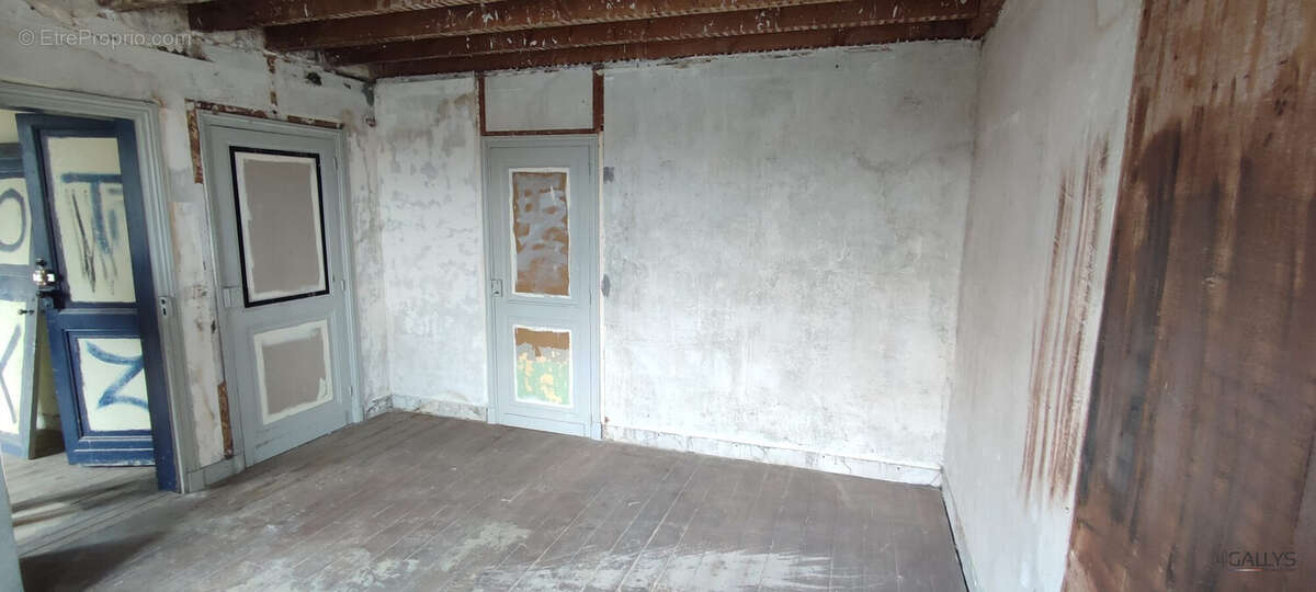 Appartement à SAINTES