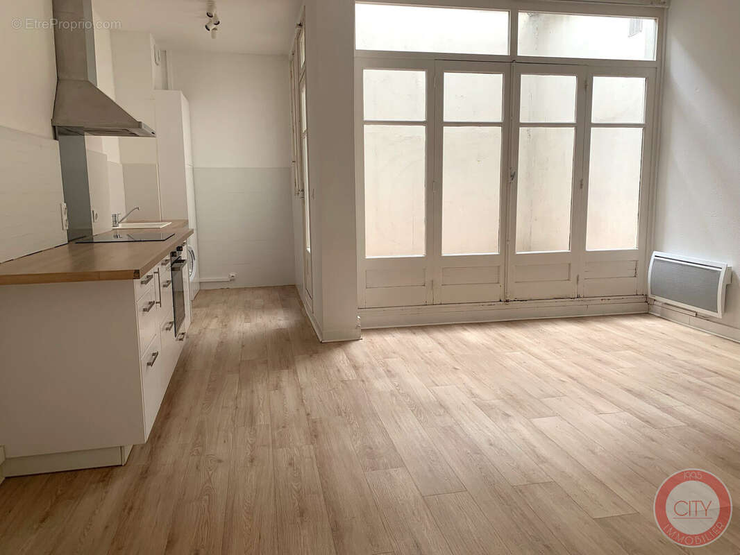 Appartement à BORDEAUX