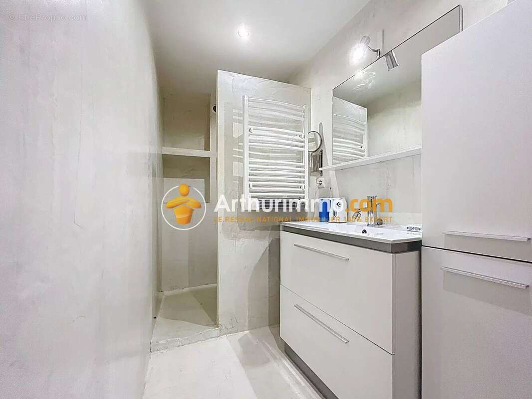 Maison à JOUY-LE-MOUTIER