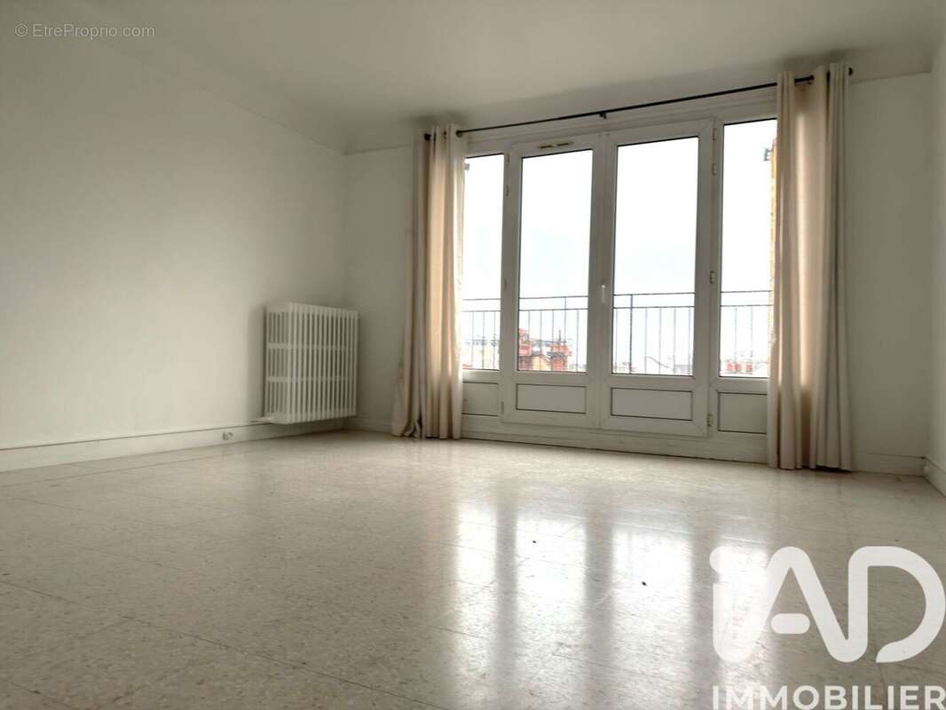 Photo 3 - Appartement à TAVERNY