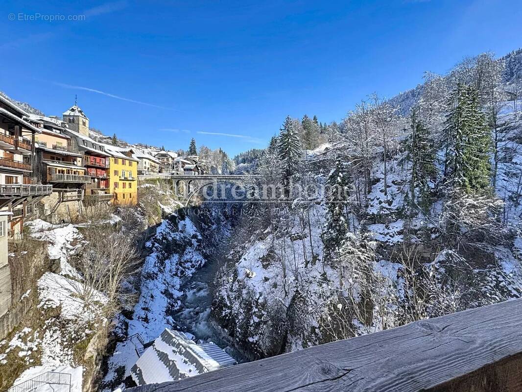 Appartement à FLUMET