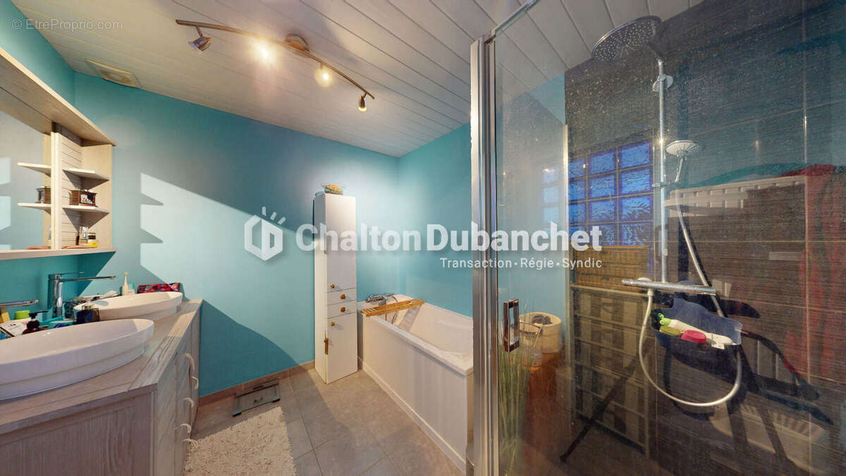 Appartement à ROANNE