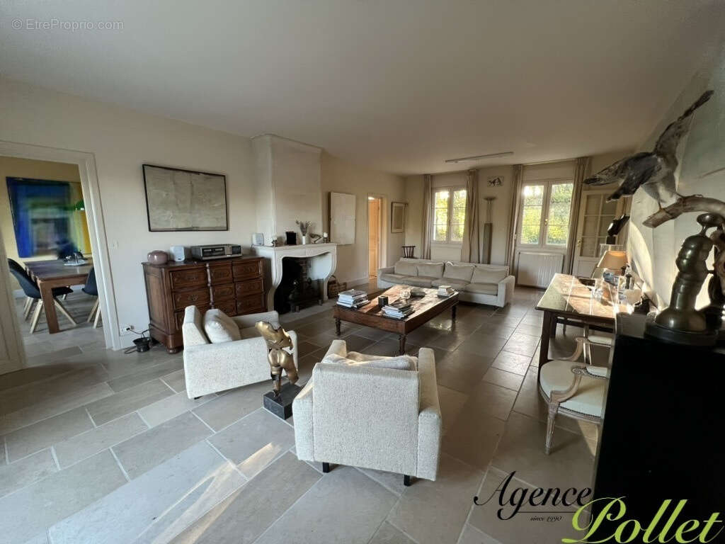 Maison de standing, sous-sol, parc arboré,piscine, vue canal - photo 5