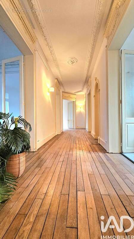 Photo 8 - Appartement à CHARLEVILLE-MEZIERES