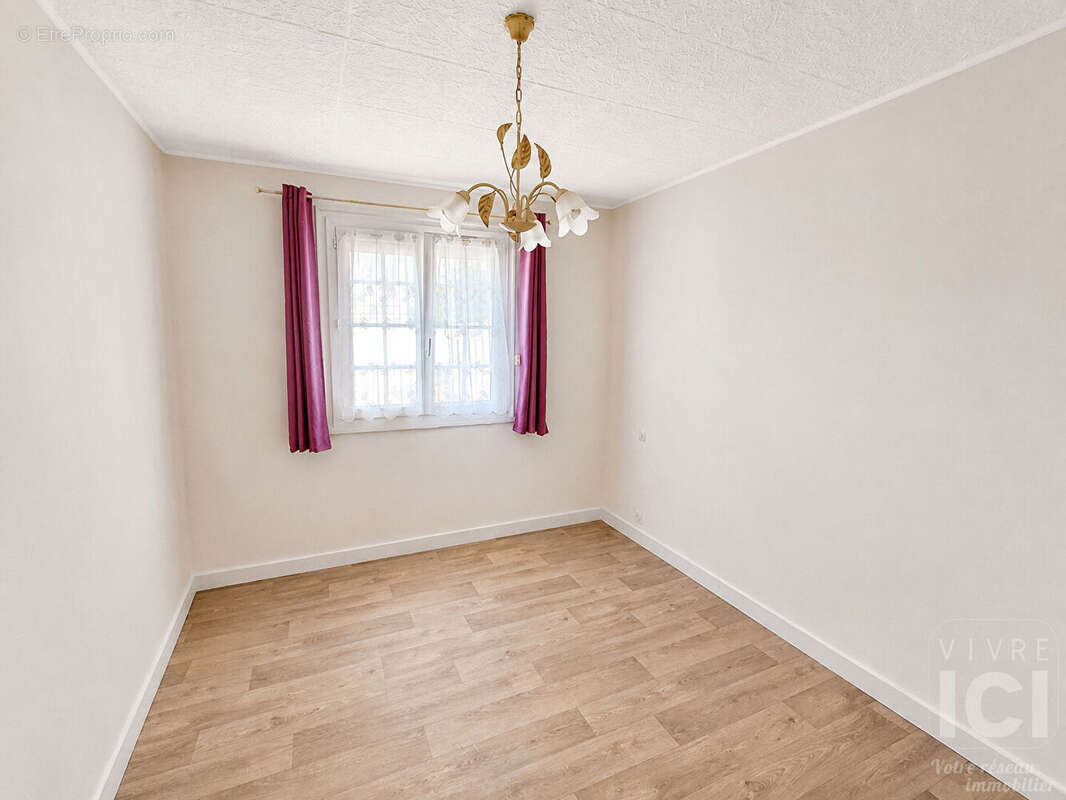 NANTES EST  Quartier de la Garde, Maison familiale 5 chambres avec vie de plain-pied - photo 6