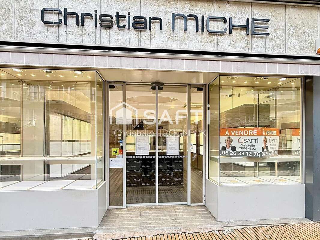 Photo 3 - Commerce à AMIENS